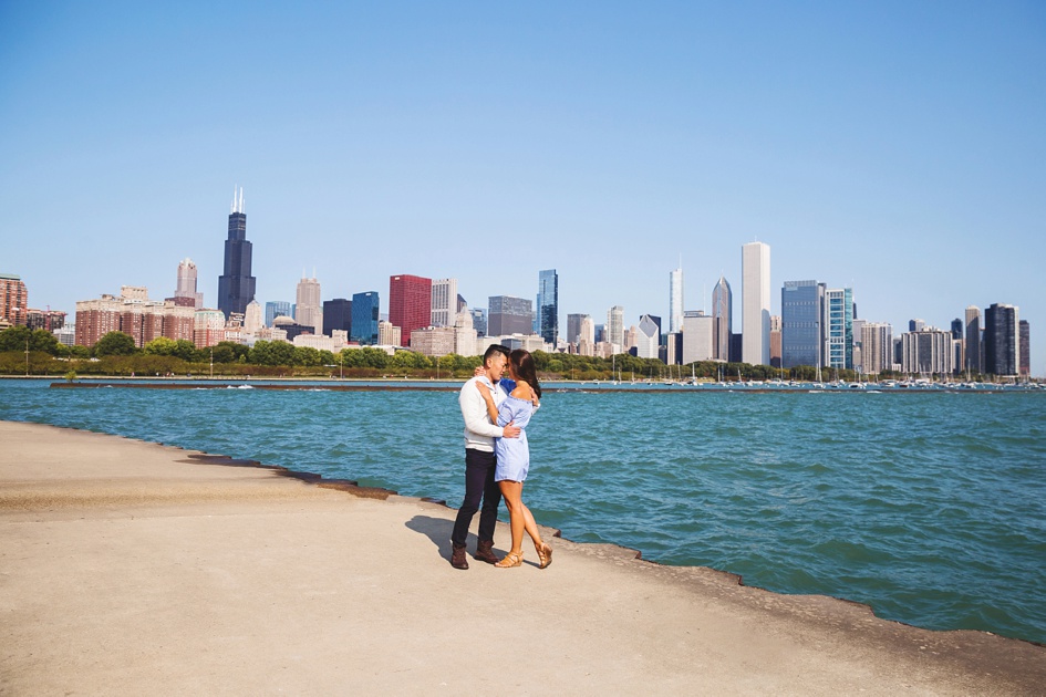 Chicago engagement photography, Chicago Illinois Lake Michigan Chicago skyline engagement photos
