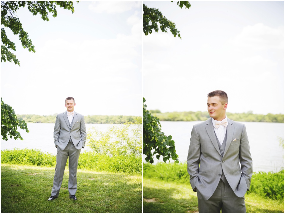 outdoor Illinois wedding photographer, Bride and groom portraits by the lake at Comlara Park in Hudson, IL.