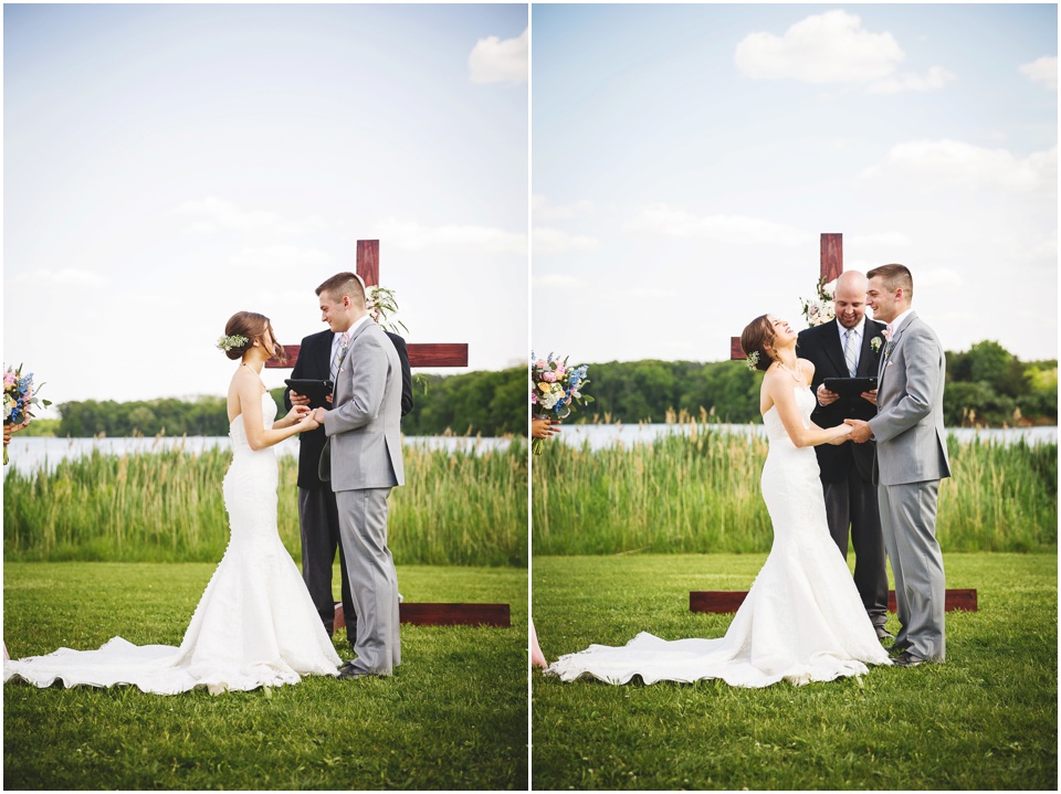 outdoor Illinois wedding photographer, Wedding Ceremony at Comlara Park in Hudson, IL.