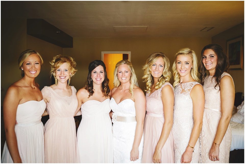 Wesleyan University Wedding photos, Bridesmaids at hotel by Central Illinois Wedding Photographer Rachael Schirano
