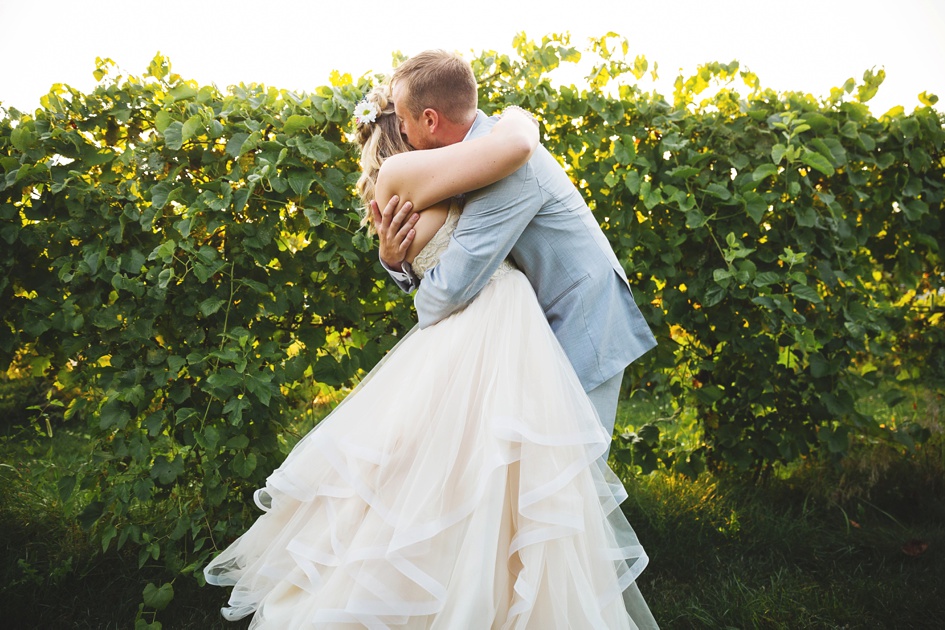 Central Illinois pink and navy wedding by Rachael Schirano Photography