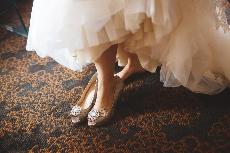 Springfield Illinois Wedding Photographer, Bridal prep shoes on wedding day