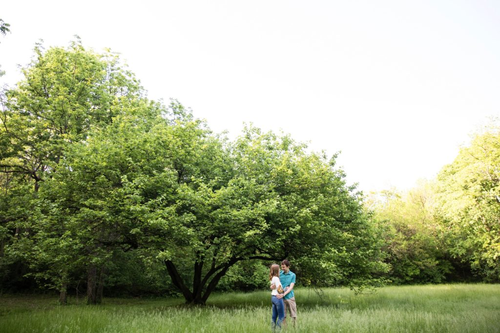 Bloomington IL engagement session, Central Illinois engagement photographer, what to wear for your engagement session, couple's portraits, engaged couple, outdoor engagement