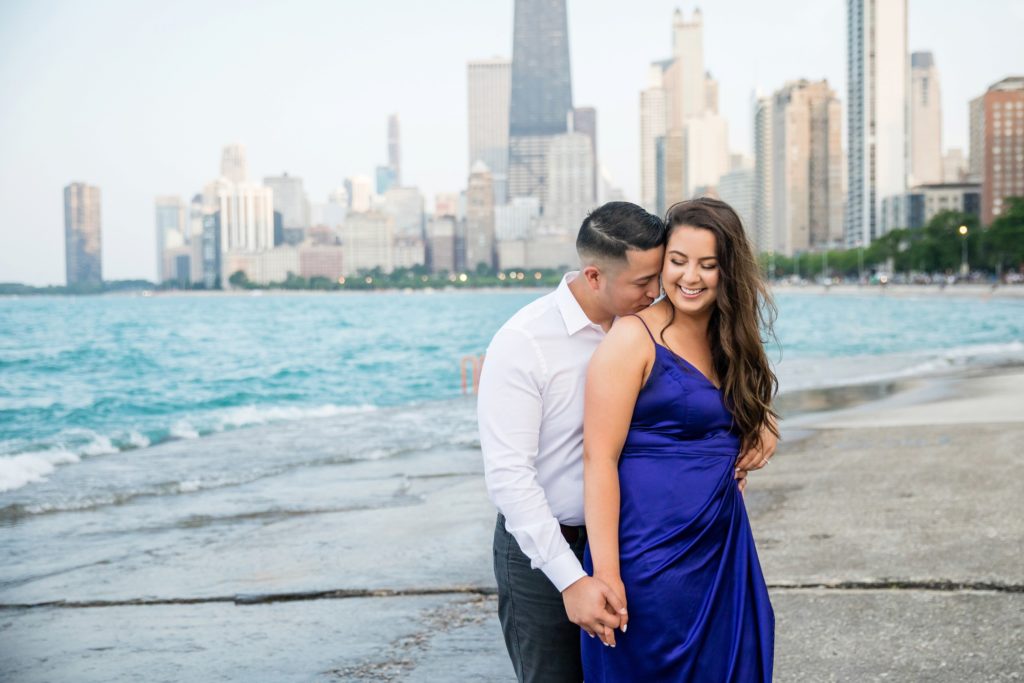 Chicago IL engagement session, what to wear for your engagement session, couple's portraits, engaged couple, outdoor engagement, city engagement, Chicago skyline engagement, downtown Chicago engagement session, formal engagement session
