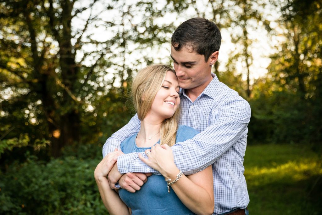 Bloomington IL engagement session, Central Illinois engagement photographer, what to wear for your engagement session, couple's portraits, engaged couple, outdoor engagement, barn engagement photos, golden hour engagement photos